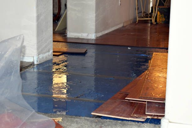 Professional Burst Pipe Water Damage technician working in Breezy Point, NY